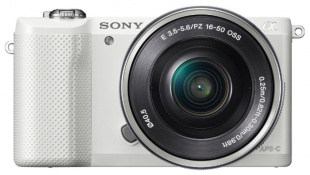Sony Alpha A5000 white 20.1Mpix 3" SDXC SDHC объектив в комплекте Фотоаппарат зеpкальный