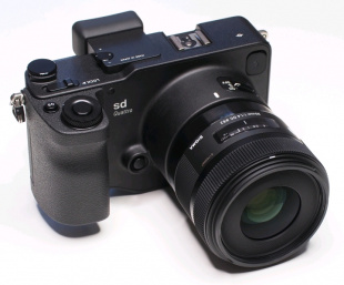 Sigma sd Quattro kit  AF 30/1.4  DC HSM системная камера Фотоаппарат зеpкальный